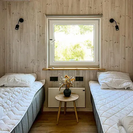 Semesterbostad Nice Home In Hvide Sande With Wifi *