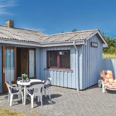 Awesome In Hvide Sande With Kitchen Hébergement de vacances Bjerregård