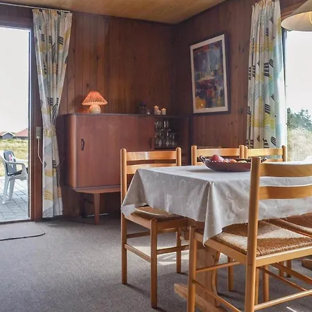 Nice Home In Hvide Sande With Wifi Holiday home *
