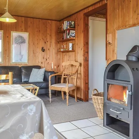 Hébergement de vacances Awesome In Hvide Sande With Kitchen *
